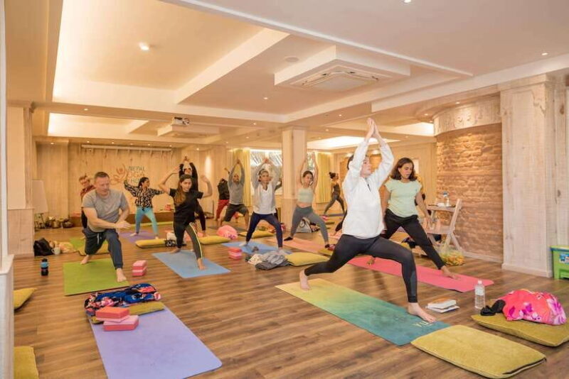 Experience Inner Peace: 1-Week Yoga and Meditation Retreat - An Overview of the Retreat Experience