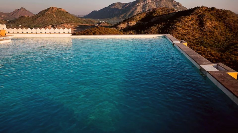 Experience Luxury: Private Museum, Vintage Car Ride - Additional Experiences Offered