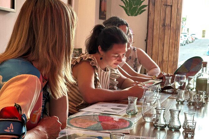 Experience mezcal science tasting and lecture Oaxaca - Authenticity and Personal Touch