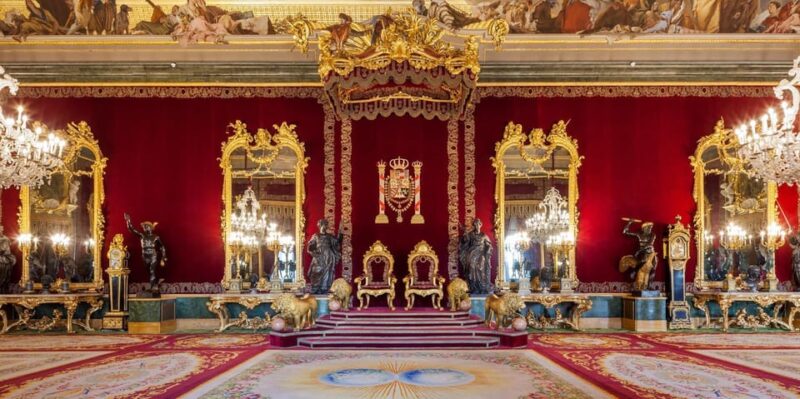 Experience Royal Luxury in Madrid's Palacio Real - Pricing and Booking