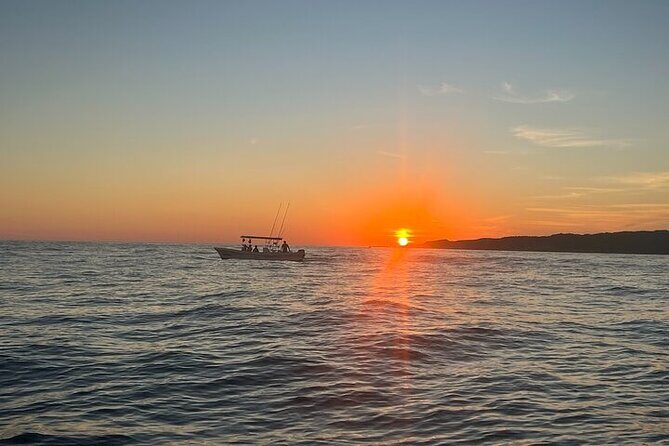 Experience Sunset on the Ocean - Experience Sunset on the Ocean: A Detailed Look