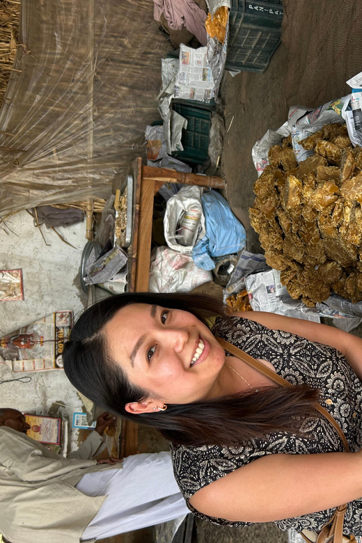 Experience the Real India : Once in a Lifetime Village Tour - Meals and Snacks