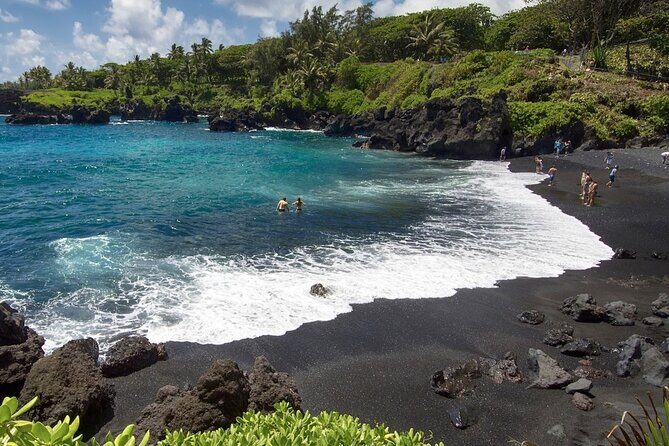 Experience the soul of Maui: Tours led by Maui's own! - Key Points