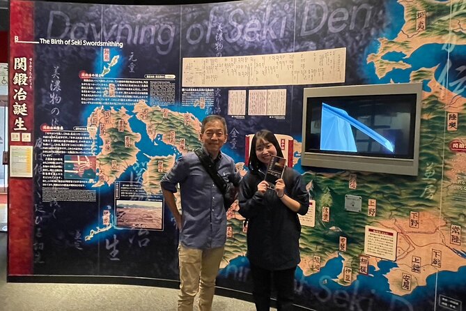 Experience the Soul of the Sword-smith : Samurai Spirit in Seki - Insights From a Master Swordsmith