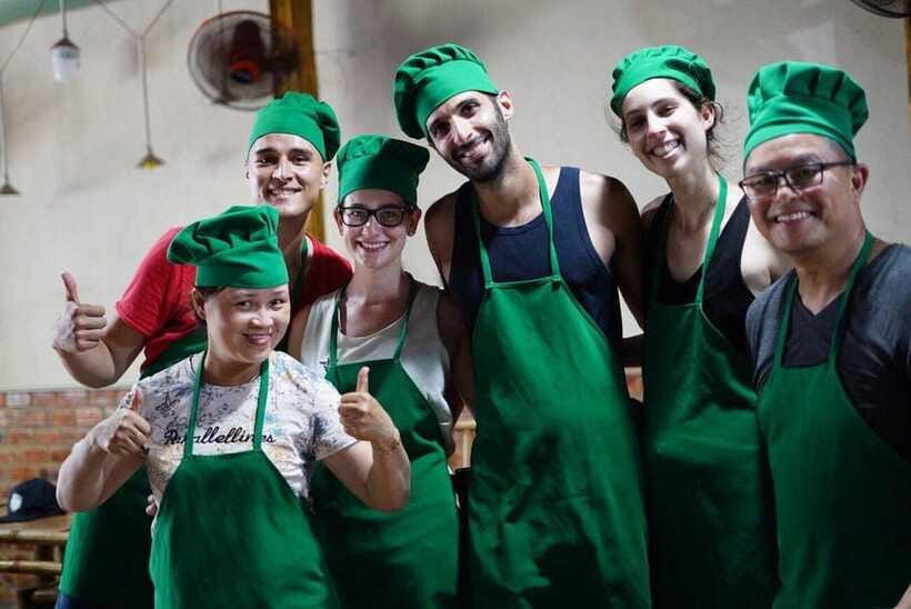 Experience Tra Que Cooking Class With Locals in Herb Village - Included and Excluded Services