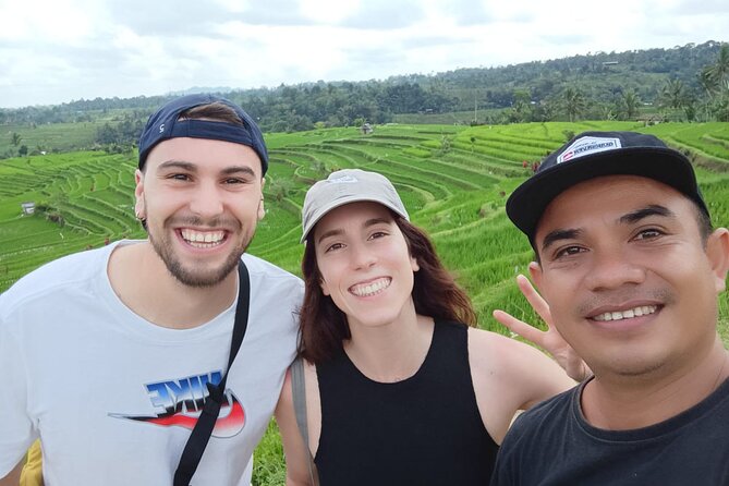 Experts Bali Private Driver | Best Bali Driver For Your Holiday In Bali - Customized Pickup and Drop-off
