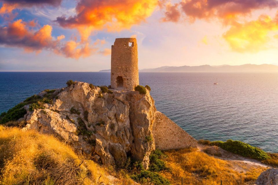 Exploration of Cagliari – Walking Tour for Couples - Key Points