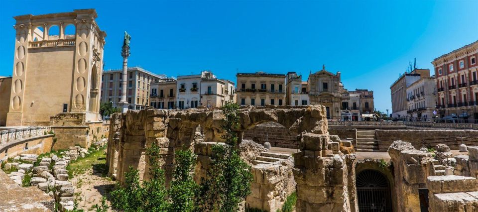 Exploration of Lecce Walking Tour for Couples - Key Points