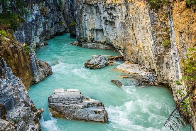 Explore 3 National Parks - Exclusive Small Group Tour - The Sum Up