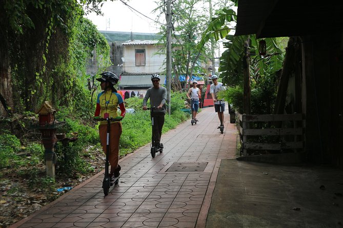 Explore Bangkok by E-Scooter & Try Street Food - Itinerary Highlights