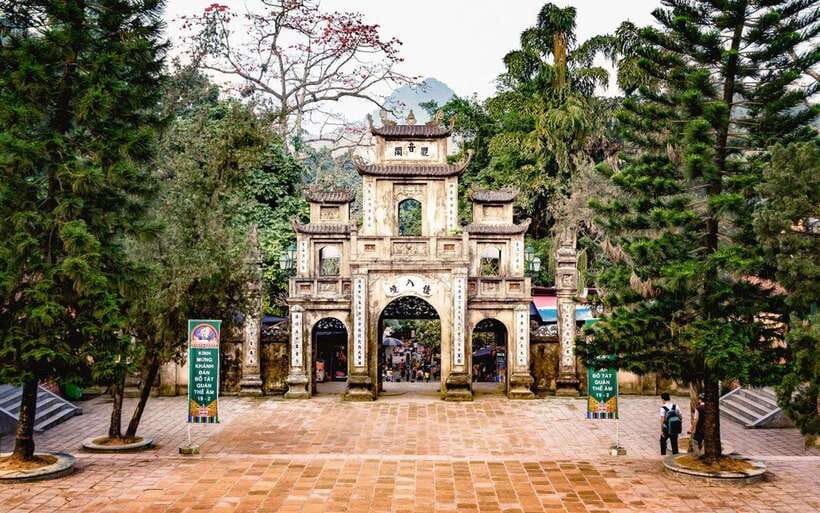EXPLORE BEAUTY PERFUME PAGODA 1 DAY TOUR - Inclusions and Exclusions