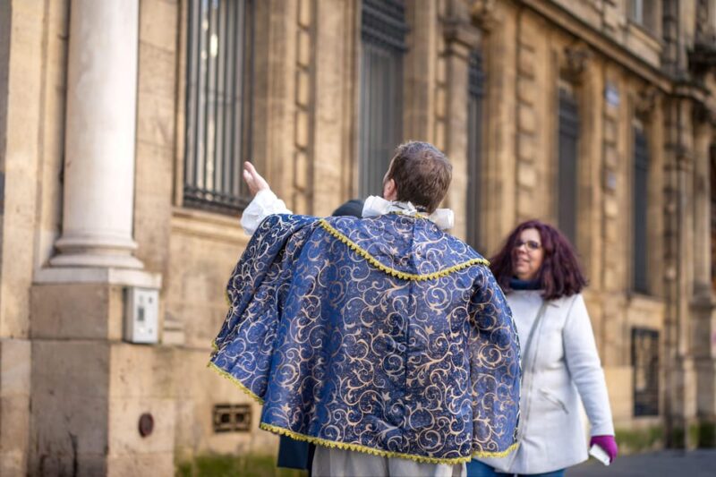 Explore Bordeaux With an Actor-Guide - Engaging With Bordeauxs Vibrant Sites