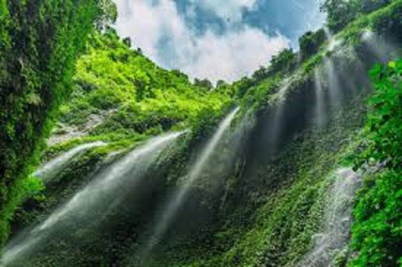 Explore Bromo Madakaripura Fall and Kawah Ijen (3D/2N) - Itinerary and Highlights