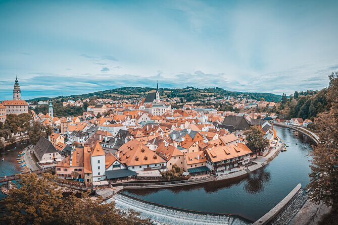 Explore Cesky Krumlov in 60 minutes with a Local - Who Should Consider This Tour?