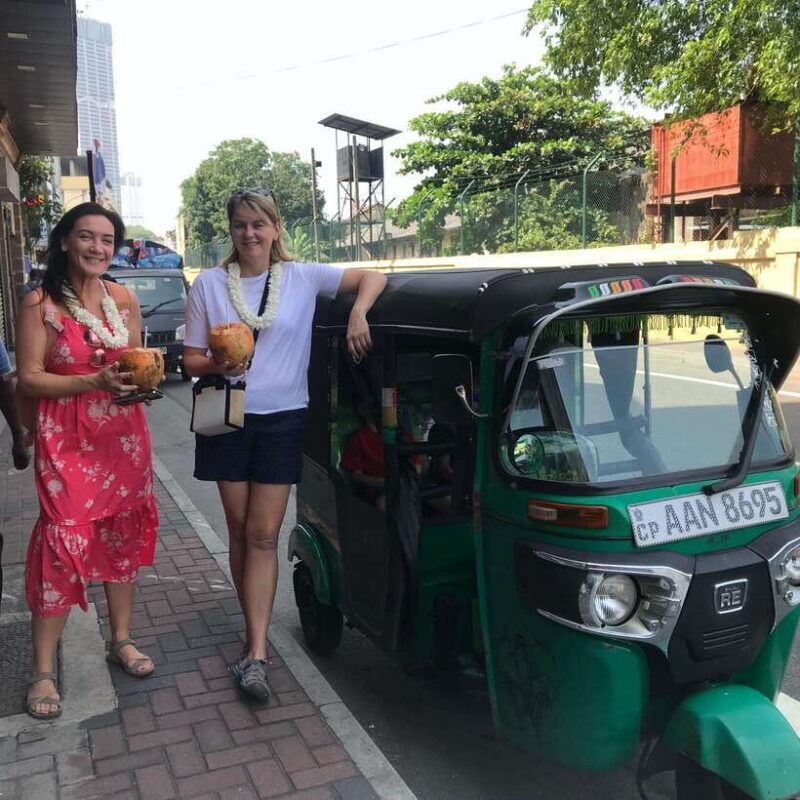 Explore Colombo with a Group - A Friendly Introduction to Colombo