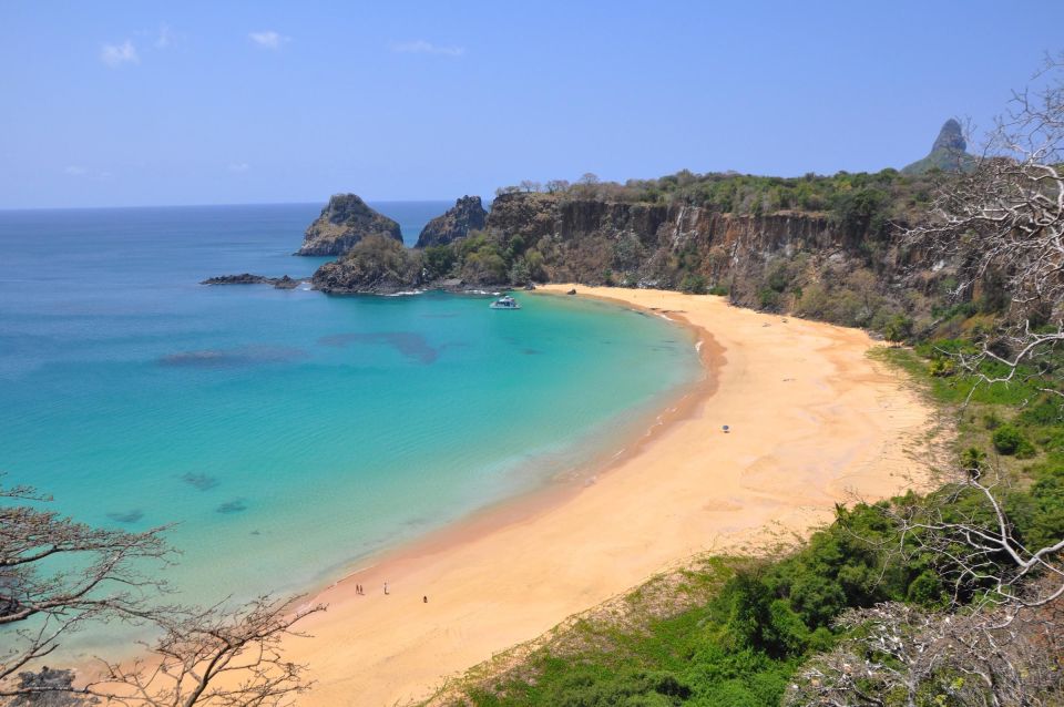 Explore Fernando De Noronha: 7-Hour Ilhatour - Historical Sites
