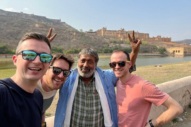Explore Full Day Jaipur Sightseeing By Car and Guide - Professional Guide Services