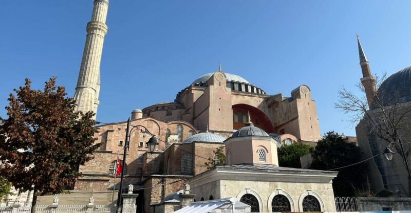 Explore Hagia Sophia With an Expert & Skip the Line Tickets - Key Points