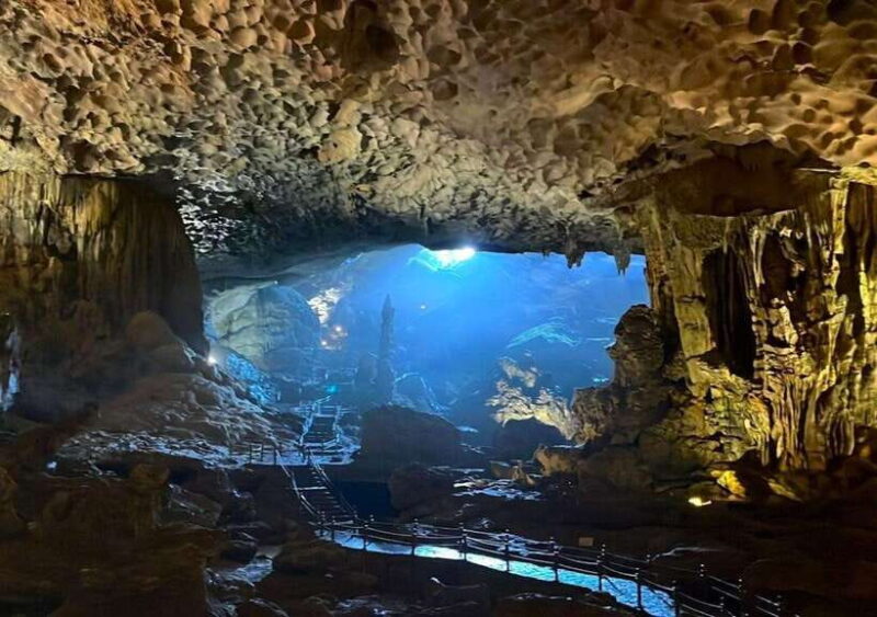Explore Halong Bay on the BEST Day Cruise With Kayak & Lunch - Exploring Sung Sot Cave