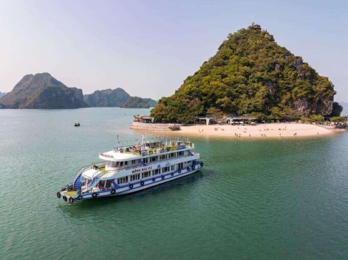 Explore Halong Bay on the BEST Day Cruise With Kayak & Lunch - Sunset Party on Board