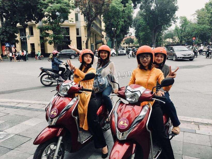 Explore Hanoi City Insight by Motorbike/Jeep/Vintage Vespa - Key Points