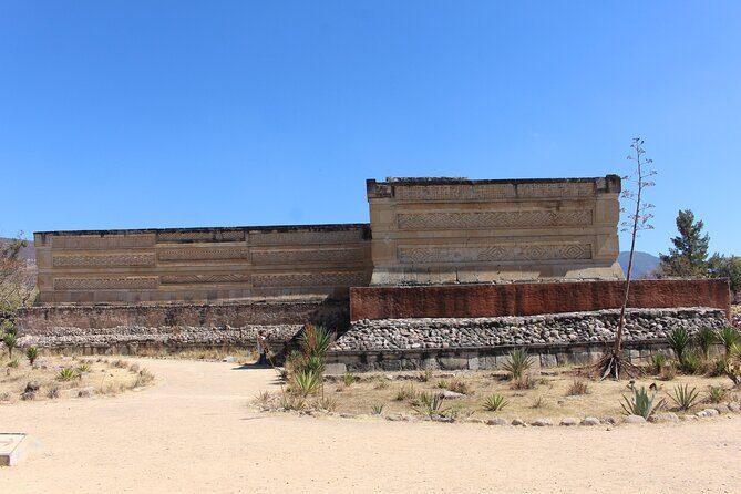 Explore Hierve el Agua, Mitla, Tule, Textile and Mezcal for a day - In The Sum Up