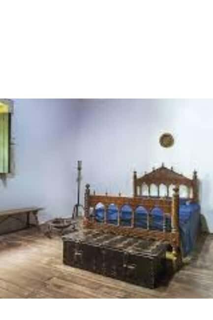 Explore Higüey:Basilica,Market,Museum Cave,River Ride,lunch - Juan Ponce de León Museum: A Glimpse into History