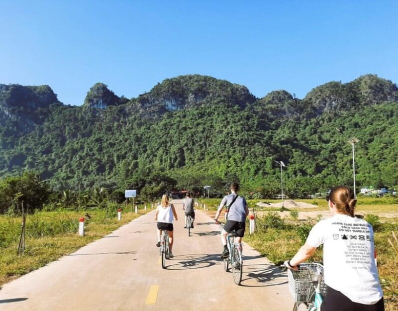 Explore Lan Ha Bay 2D1N With a Private Boat From Hanoi - Included Services