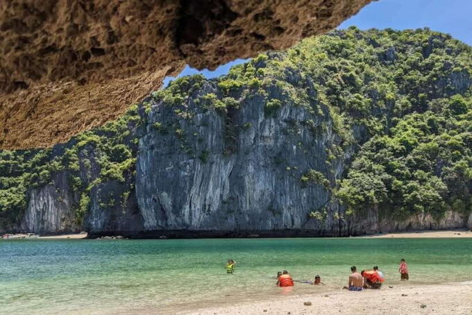 Explore Lan Ha Bay Full Day Cruise - Why Choose Lan Ha Bay Over Halong Bay