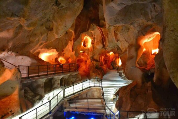 Explore Málaga and the Treasure Caves by Electric Car - Exploring Málagas Coastal Attractions