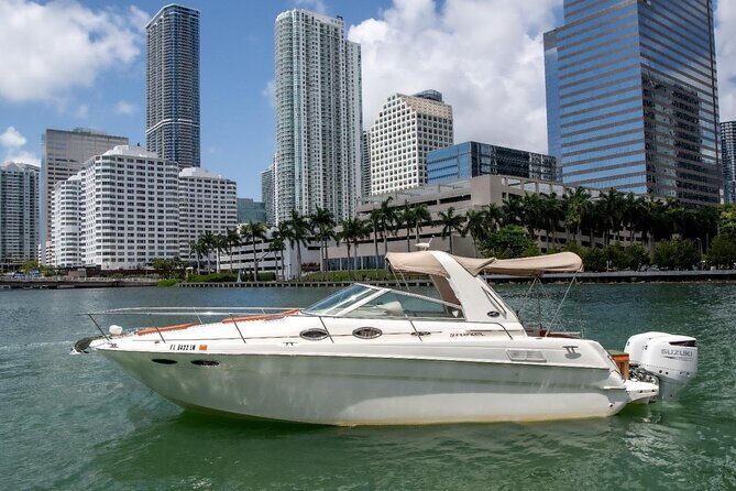 Explore Miami by Boat Rental - Key Points