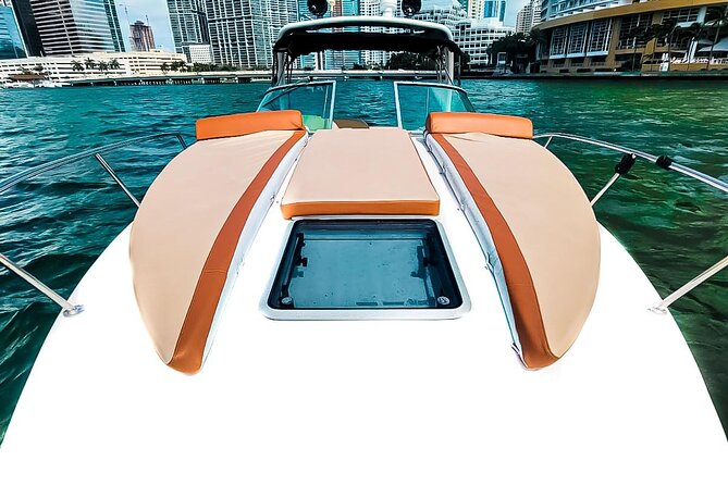 Explore Miami in Style: Private Boat Rental With Captain - Tips for Your Trip