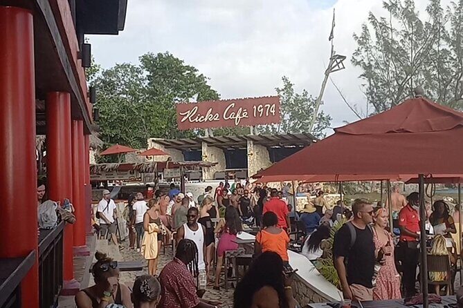 Explore Montego Bay Tour Bamboo Rafting Rum PelicanBar Rick'sCafe - Day 1: Bamboo Rafting and Limestone Massage