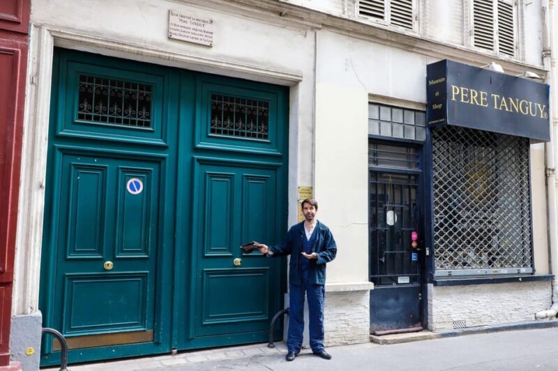 Explore Montmartre of the Impressionists With an Actor-Guide - Highlights of the Tour