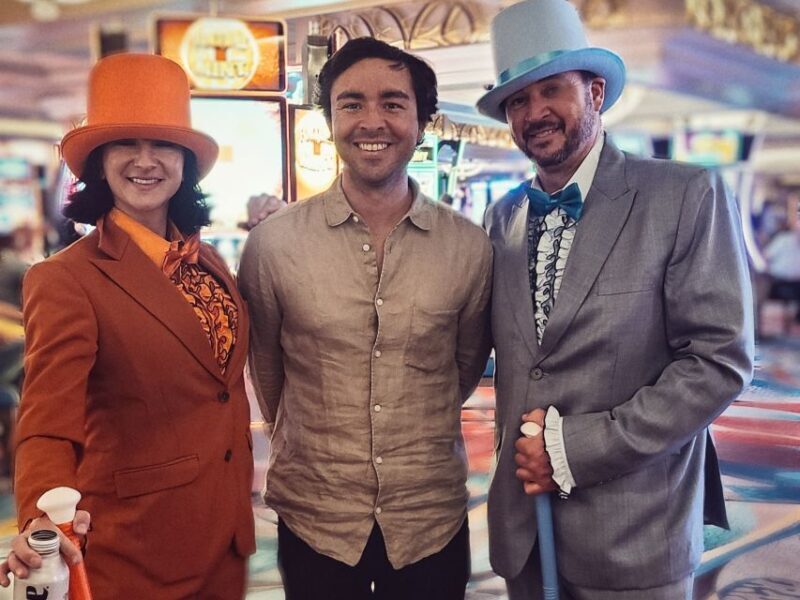 Explore Must-See Spots: Las Vegas Strip Walking Tour - The Sum Up