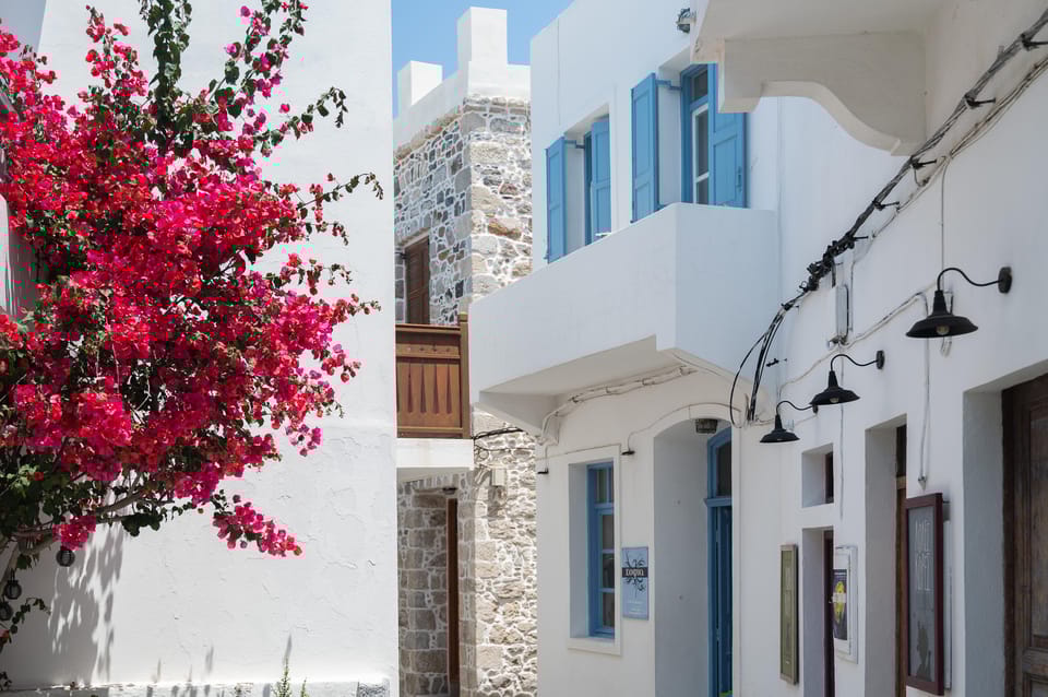 Explore Nisyros Island with Hotel Pick Up and Guided Tour - An In-Depth Look at the Tour Experience