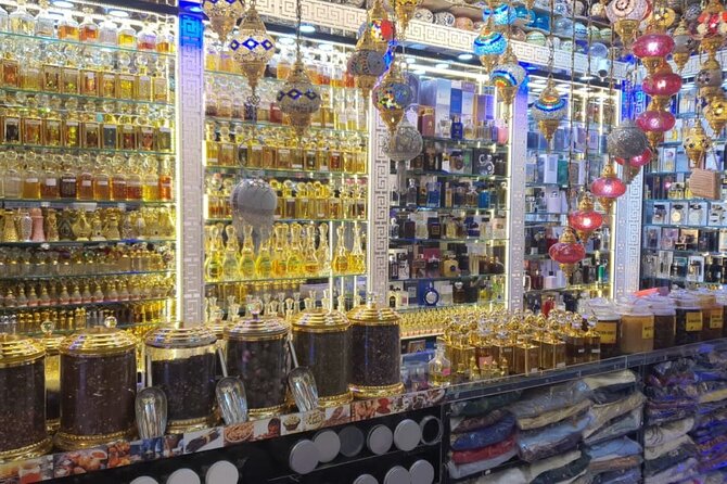 Explore Old Dubai Al Fahidi District Museums Markets Abra - Accessibility and Participation