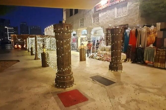 Explore Old Dubai Al Fahidi District Museums Markets Abra - Explore Historic Museums