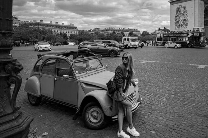 Explore Paris in 3 Hours: Authentic 2CV or Traction Tour - An In-Depth Look at the Experience