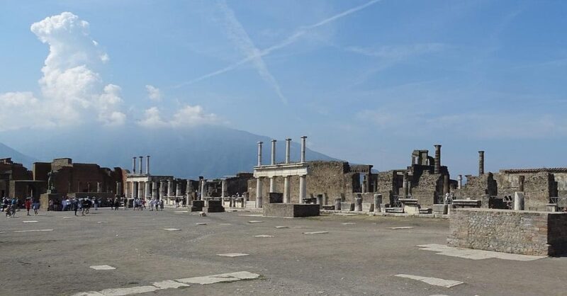Explore Pompeii's Ruins with your Private Archaeologist - Exploring Pompeii’s Ruins with Your Private Archaeologist: A Guide