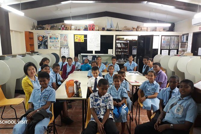 Explore Sigatoka-Fijian Pottery village,School,Sand Dunes/Shopping Ex CoralCoast - Key Points