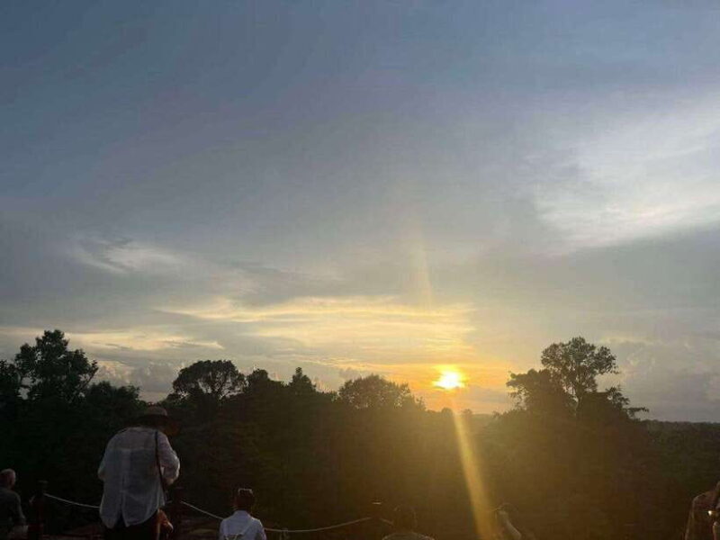 Explore some hidden gems of temples with sunset - Who this tour is best for