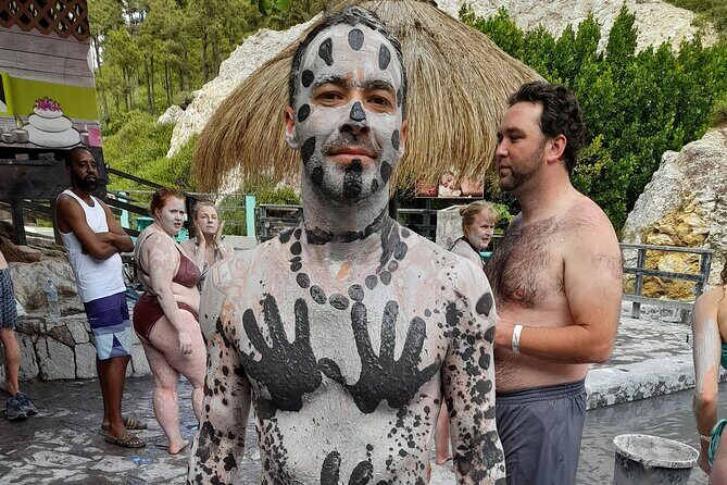 Explore Soufrière St Lucia Tet Paul, Sulphur Springs & Waterfalls - Key Points