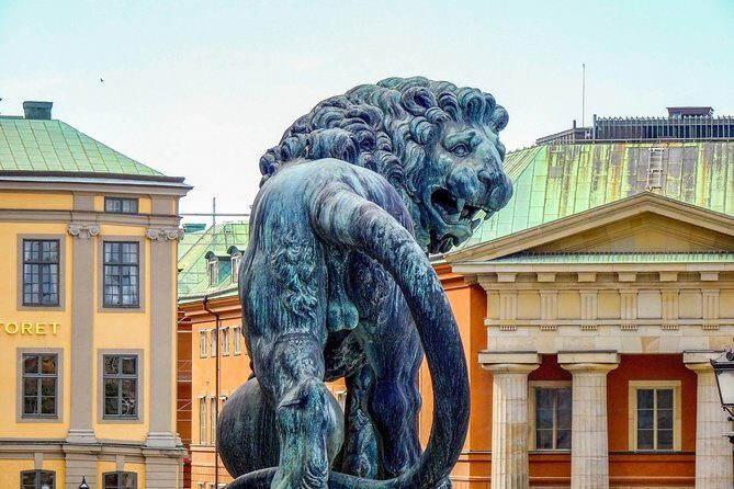 Explore Stockholm's Art and Culture with a Local - A Walk Through Stockholm’s Artistic Tapestry