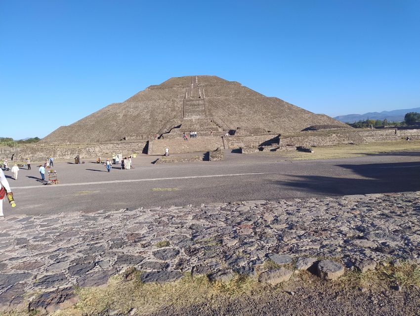 Explore Teotihuacan and the Basilica With Transportation Included - Pickup and Dropoff Locations