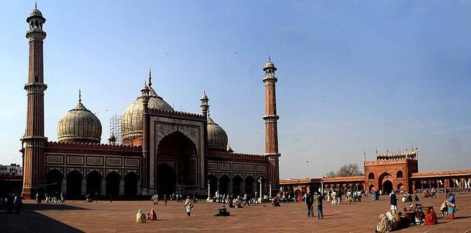 Explore the Beauty of Old Delhi & the Spice Market! - Key Points