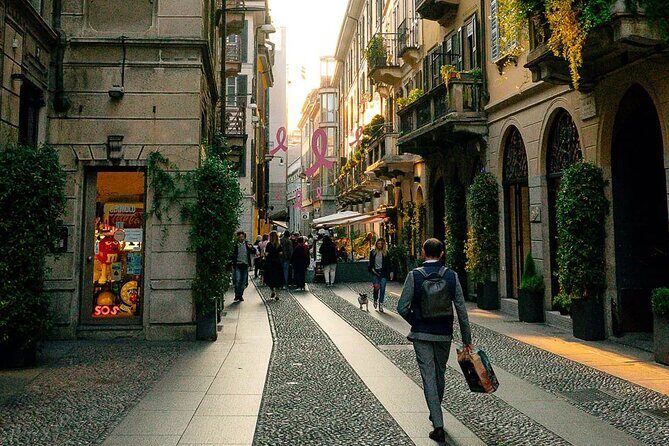 Explore the Brera Gallery and District Charm on a Guided Tour - Exploring the Pinacoteca di Brera