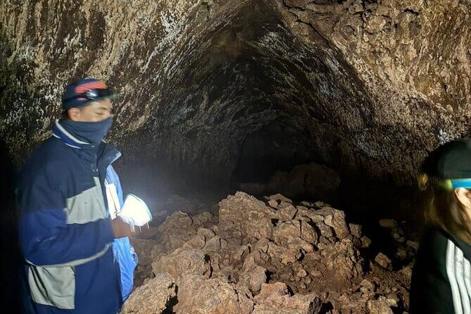 Explore the Caves of an Inactive Volcano on CDMX - Key Points