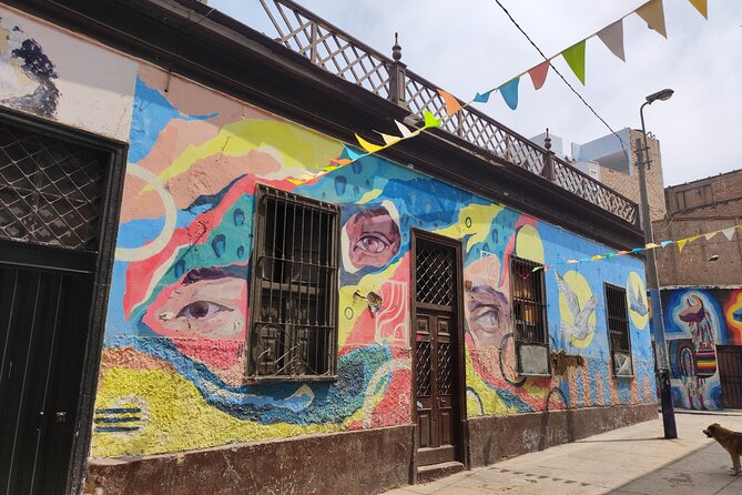 Explore the Colorful & Monumental Callao - Experience Callaos Architectural Wonders