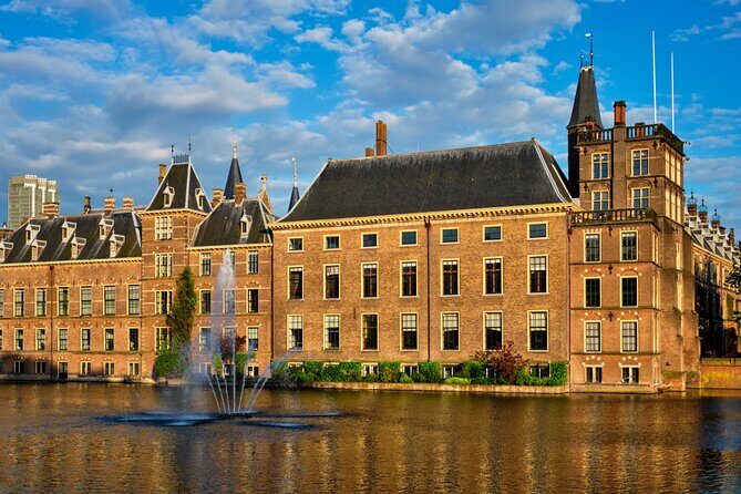 Explore The Hague in 60 minutes with a Local - Who Is This Tour Best For?